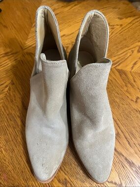 Free People Light Taupe Suede Pointed Toe Ankle Booties